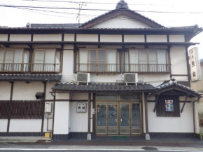 Отель Uokagi Ryokan  Нагоя